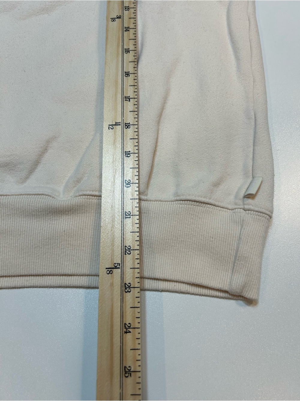 TNA Aritzia Fleece Crewneck Sweatshirt Cream Ivory Pullover - Picture 4 of 6